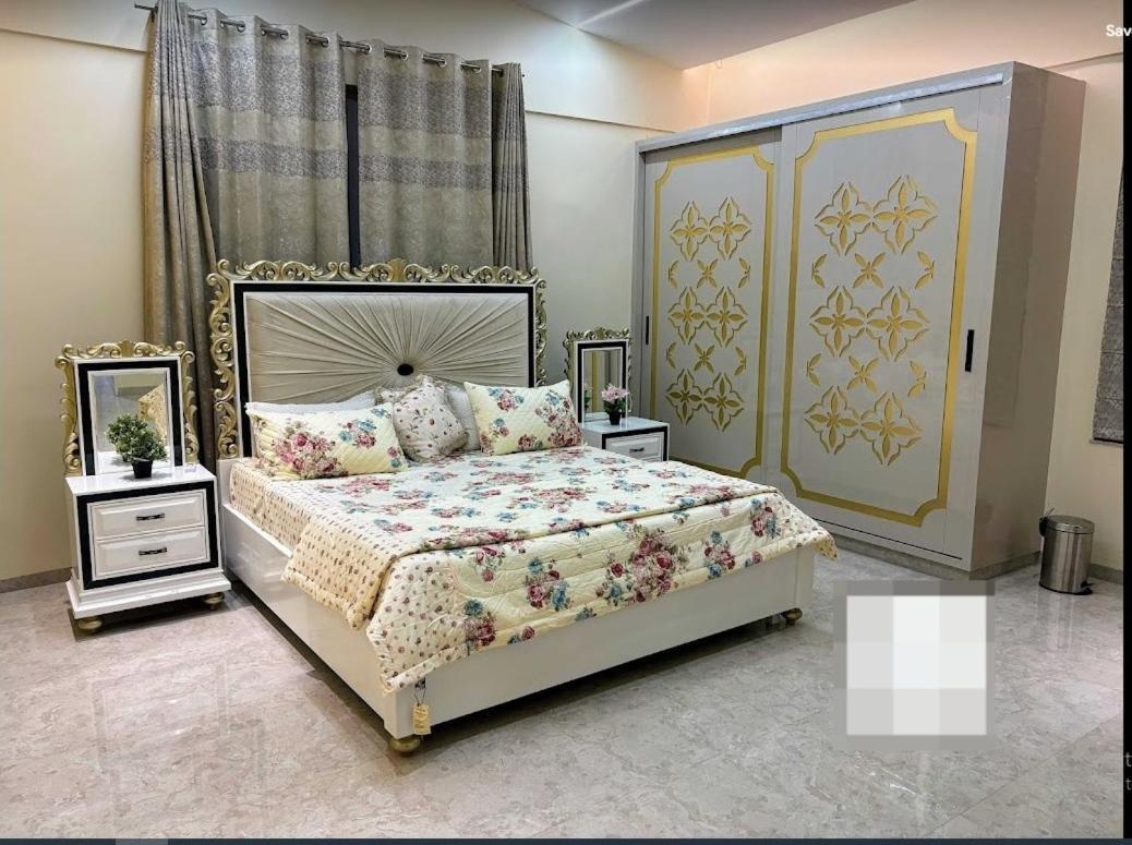 Redhomex Cove Castle Villa Hyderabad Exterior photo