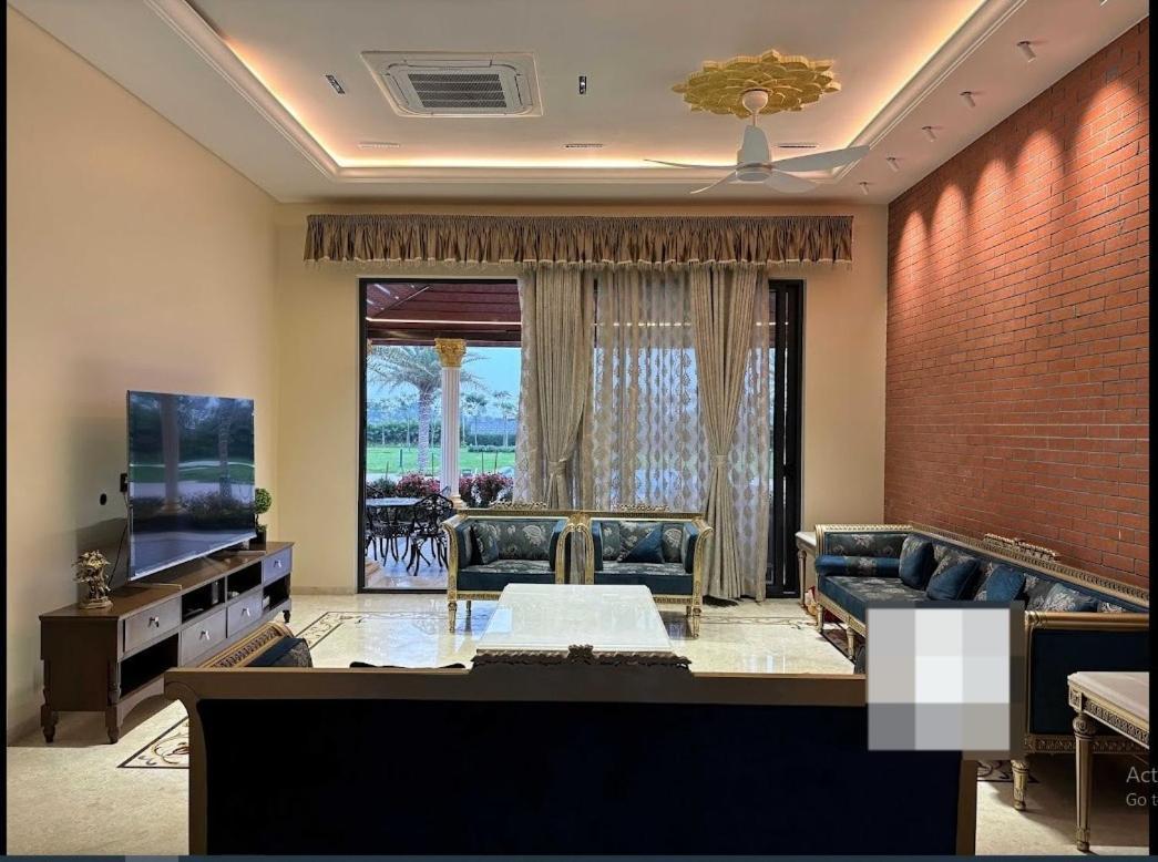 Redhomex Cove Castle Villa Hyderabad Exterior photo